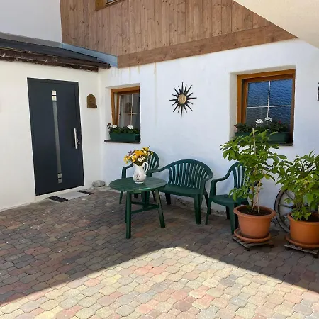 Semesterbostad Schneiderhof *